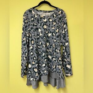 LOGO Multicolor Leopard Print Long Sleeve Top